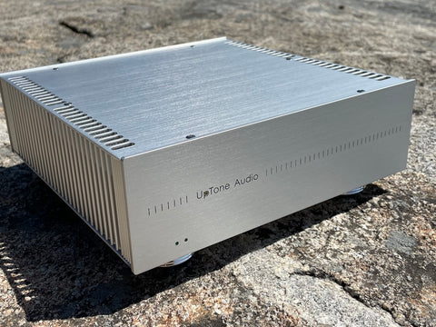 JS-4 Triple-Regulated Power Supply